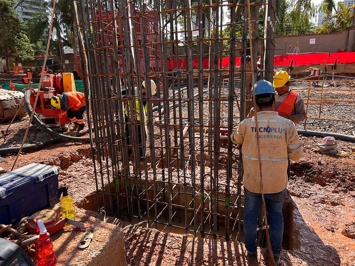 5a737717fa594524-photo-web